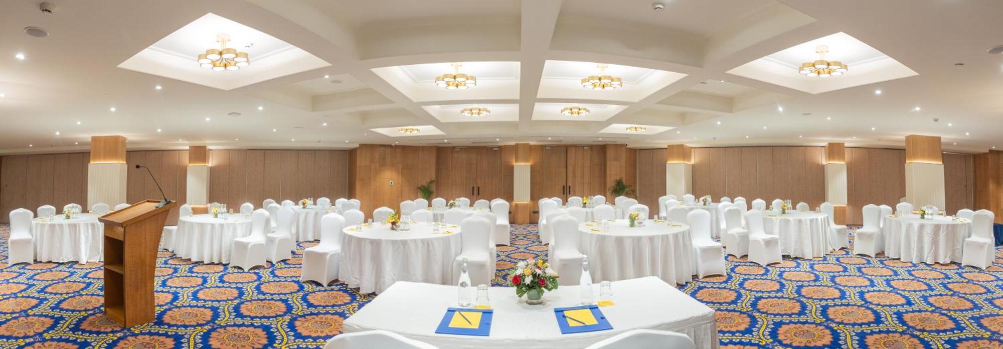 Golden Tulip Jaipur Hotel Ngoại thất bức ảnh